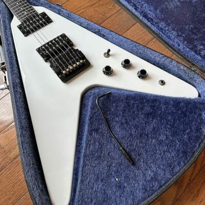 1985 gibson flying v - white